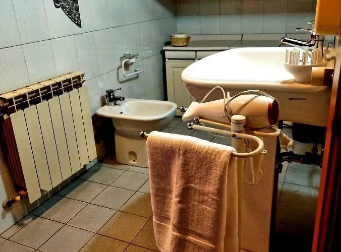 Perla Bianca Delle 5 Terre * لا سبيتسْيا